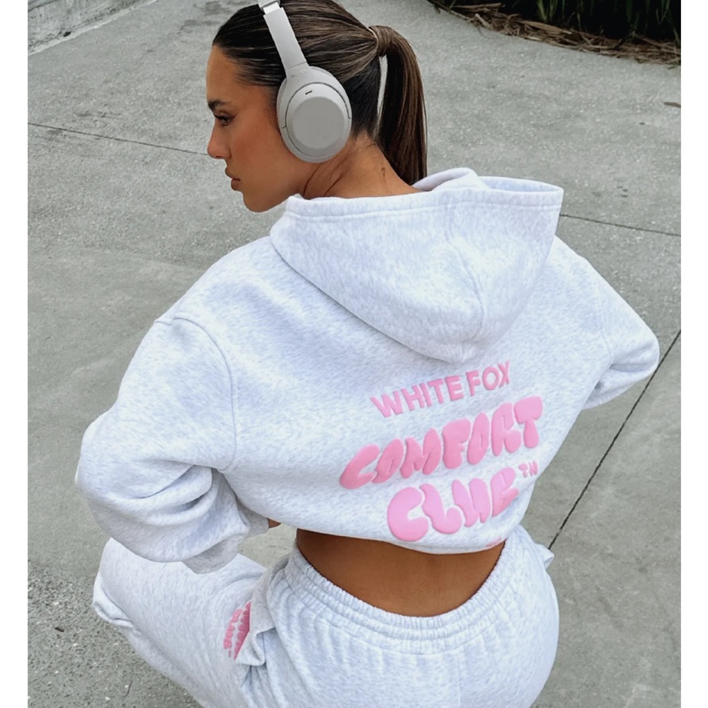 💖 White Fox Boutique Gray Hoodie with Pink Print
